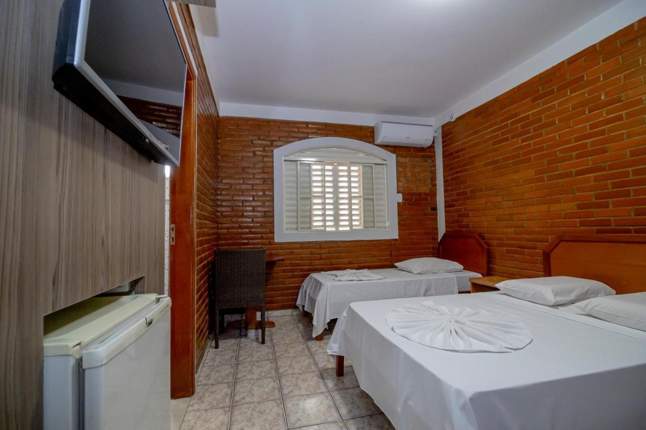Pousada Recanto Das Caldas Caldas Novas Esterno foto